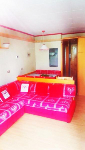 Cervinia, Appartamento Monolocale ristrutturato balcone vista imprendibile, sky room, box auto
